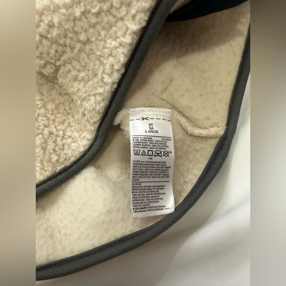 Cozy full-zip Sherpa hooded jacket - Picture 8 of 9